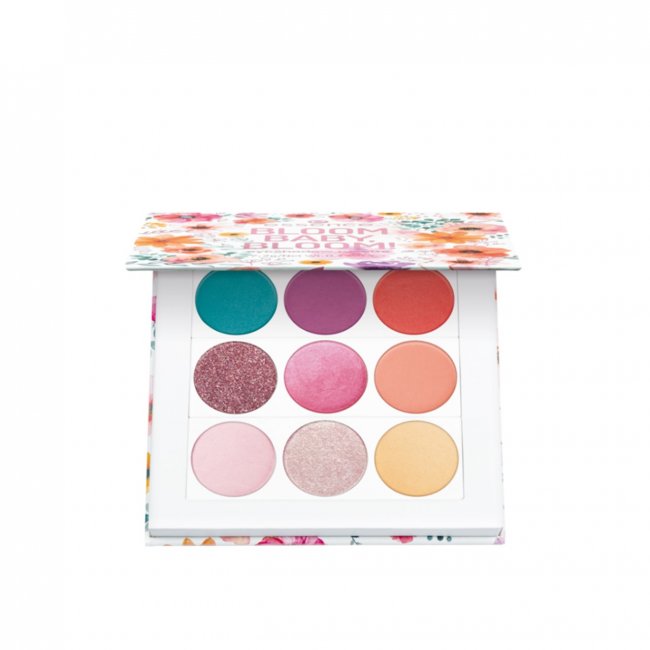 essence Bloom Baby Bloom! Shadow Palette Poppy-ng Colours On Me! 7.2g